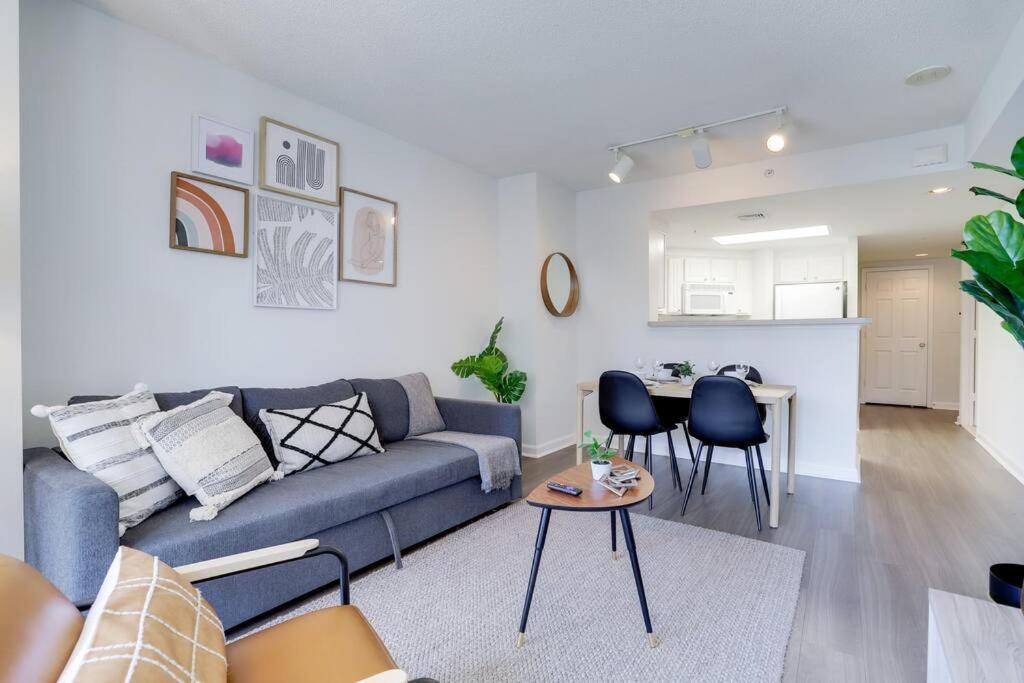 Bright Apartment Walk To Ballston Metro Arlington Exterior foto