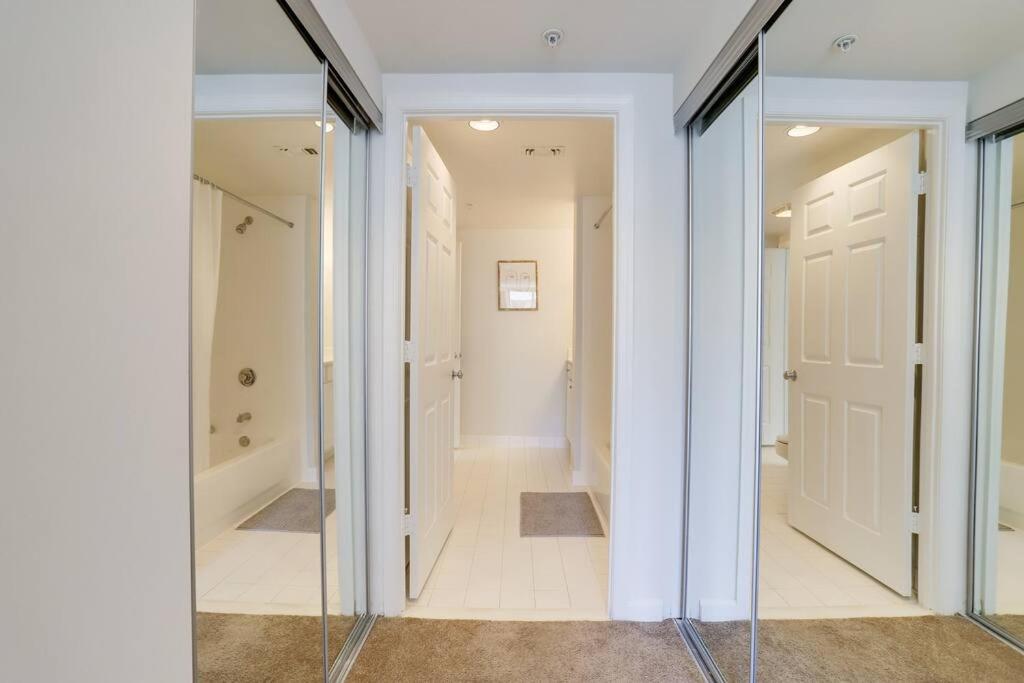 Bright Apartment Walk To Ballston Metro Arlington Exterior foto